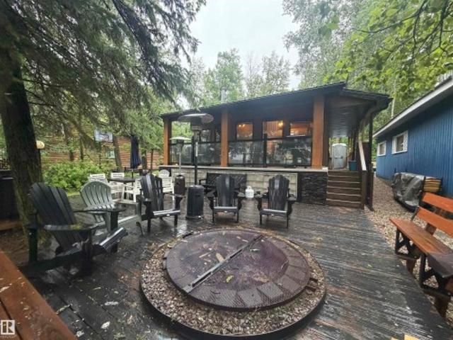 House for sale in Alberta