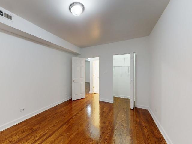 Apartment for rent in Chicago