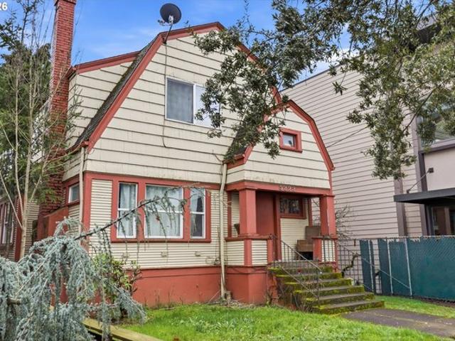 House for sale in Oregonia