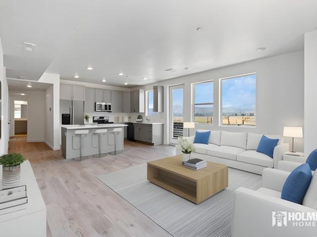 Condo for sale in South Jordan, Utah