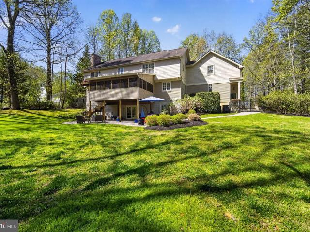 House for sale in Lothian, Maryland