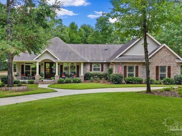 House for sale in Pace, Florida