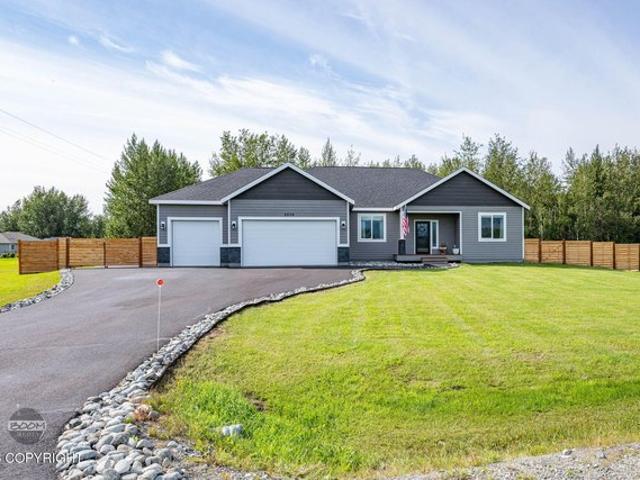 House for sale in Palmer