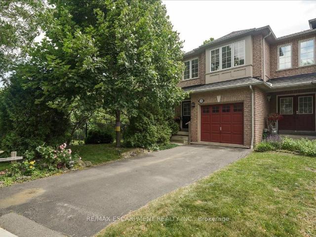 Townhouse for sale in Woburn, Ontario