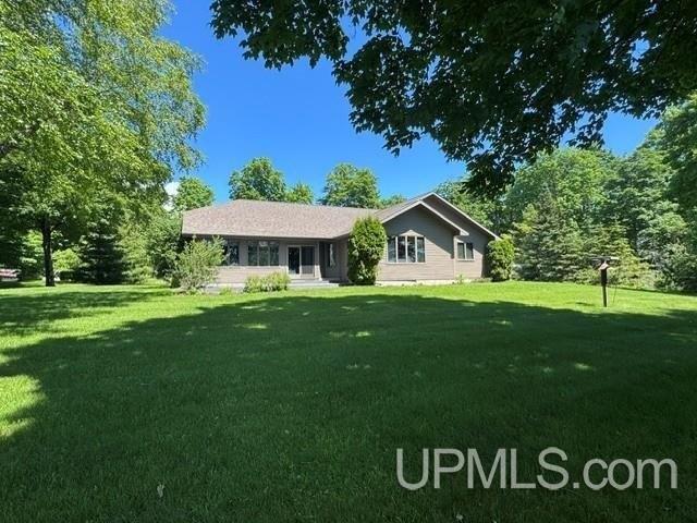 House for sale in Escanaba, Michigan