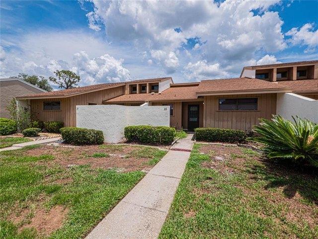 Condo for sale in Mulberry, Florida