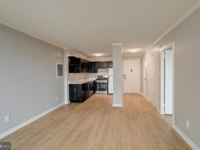 Condo for sale in Bethesda, Maryland