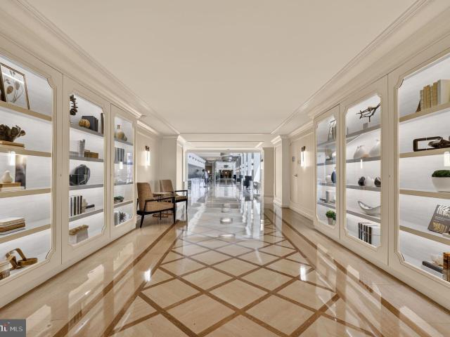 Condo for sale in Bethesda, Maryland
