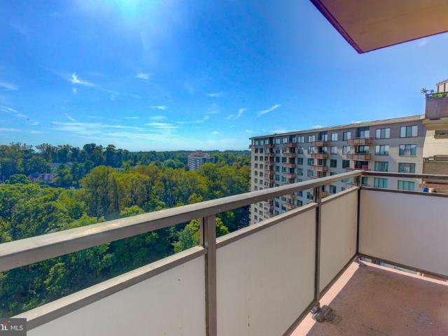Condo for sale in Bethesda, Maryland