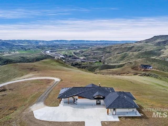 House for sale in Gem, Idaho