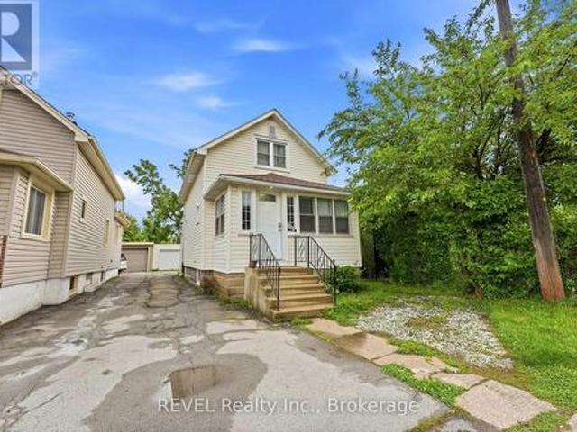 House for sale in Niagara, Ontario
