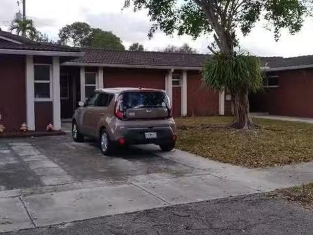House for rent in Hialeah House for rent in Hialeah