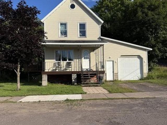House for sale in Houghton, Michigan