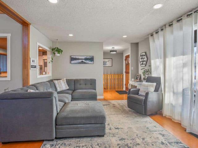 House for sale in Innisfail, Alberta