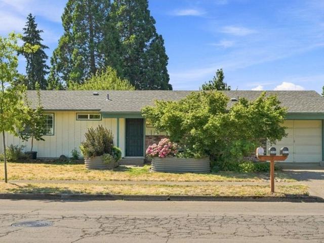 House for sale in Oregonia