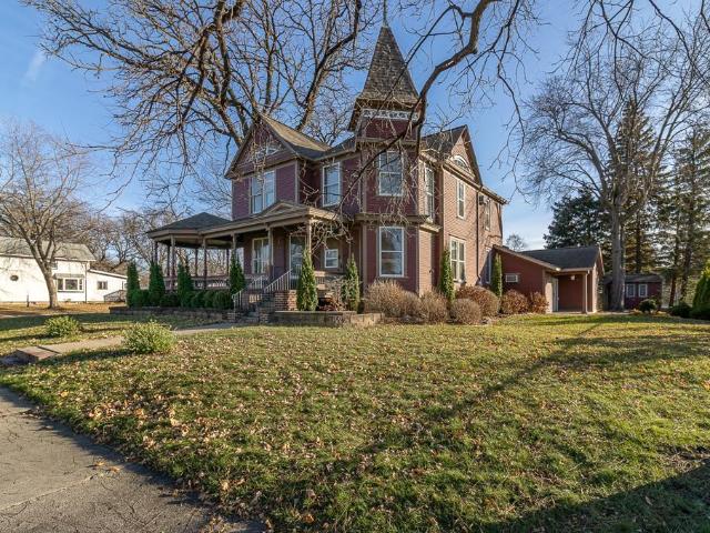 House for sale in Waseca, Minnesota