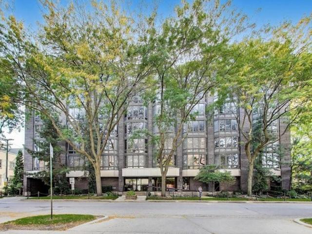 Condo for sale in Evanston, Illinois