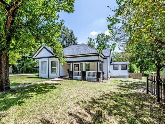 House for sale in Madisonville, Texas