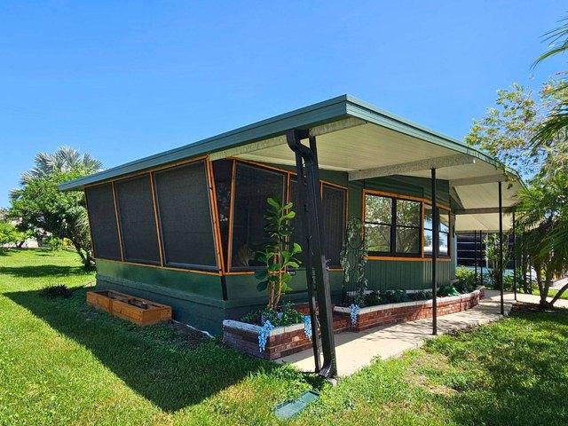 House for sale in Ellenton, Florida