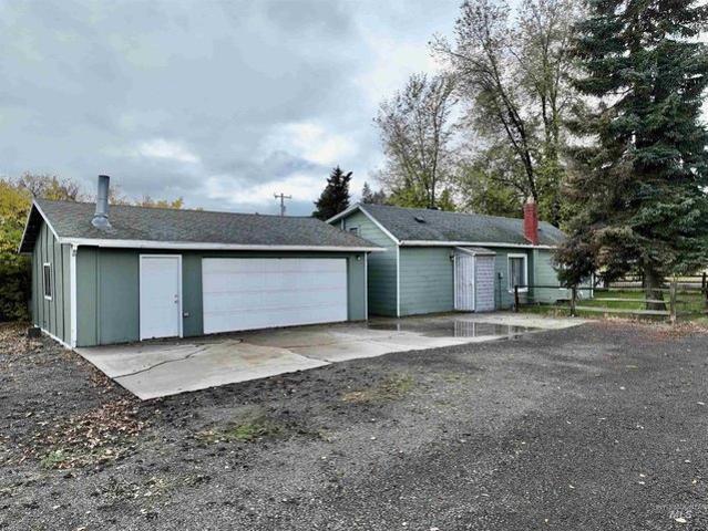 House for sale in Winchester, Idaho