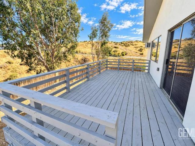 House for sale in Taft Heights, Taft