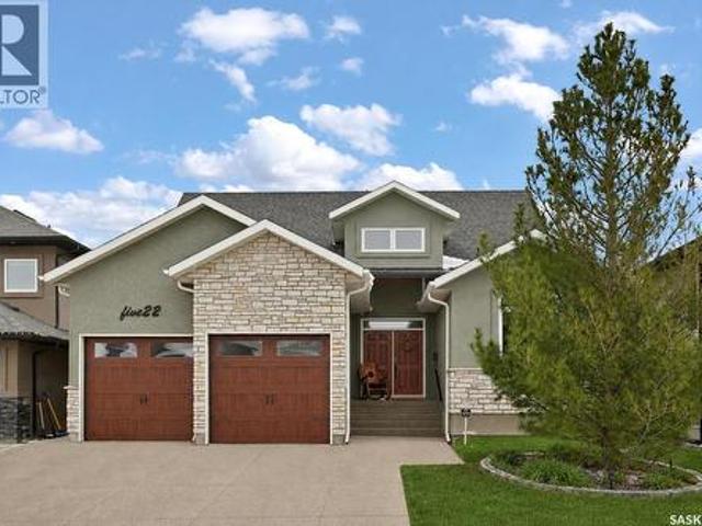 House for sale in Saskatoon, Saskatchewan