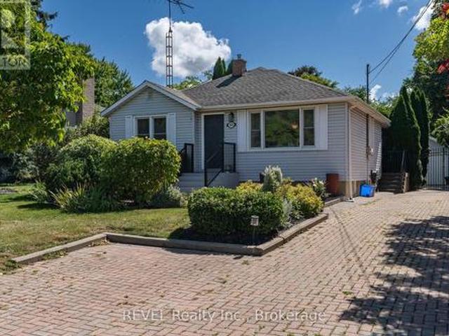 House for sale in Niagara, Ontario