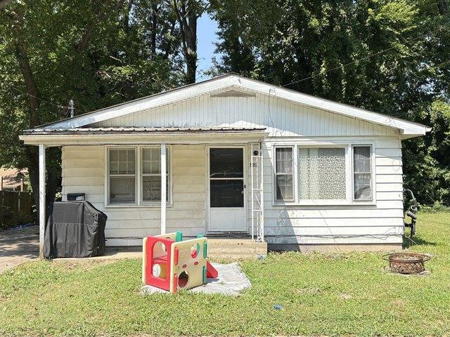 House for sale in Carbondale, Illinois