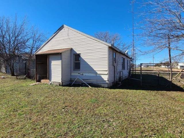 House for sale in Electra, Texas