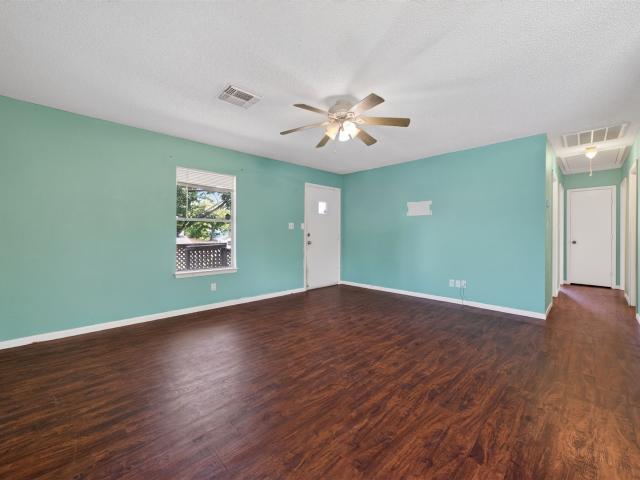 House for sale in Bacliff, Texas