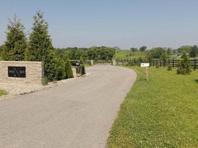 Land for sale in Versailles, Kentucky