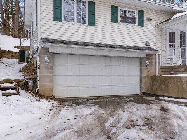 House for sale in Mercer, Pennsylvania