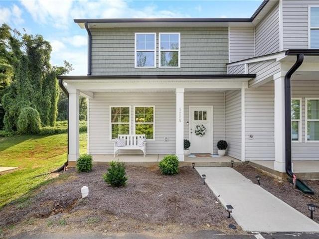 Townhouse for sale in Stokes, North Carolina
