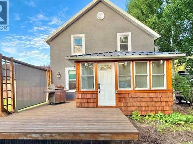 House for sale in Hitchcock Bay, Saskatchewan