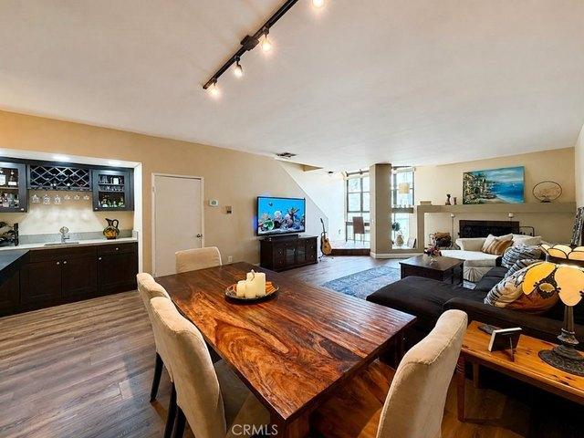 Townhouse for sale in Canoga Park, California