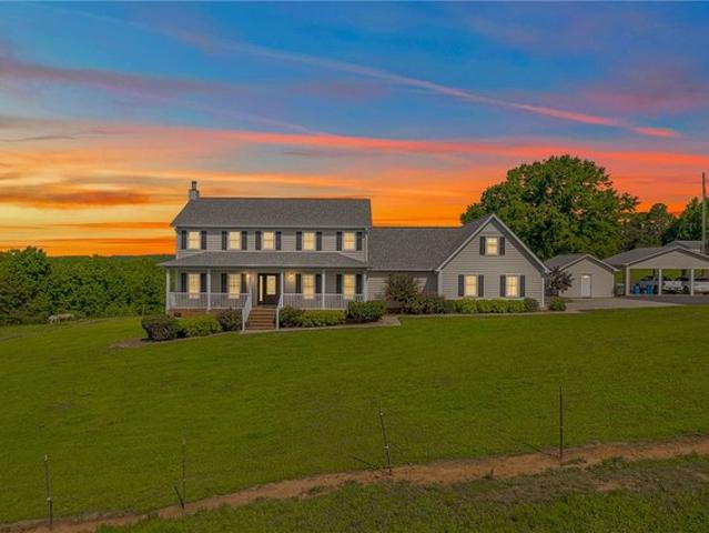 House for sale in Pendleton, South Carolina