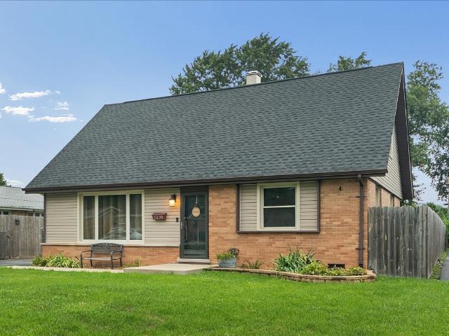 House for sale in Crestwood, Cook County