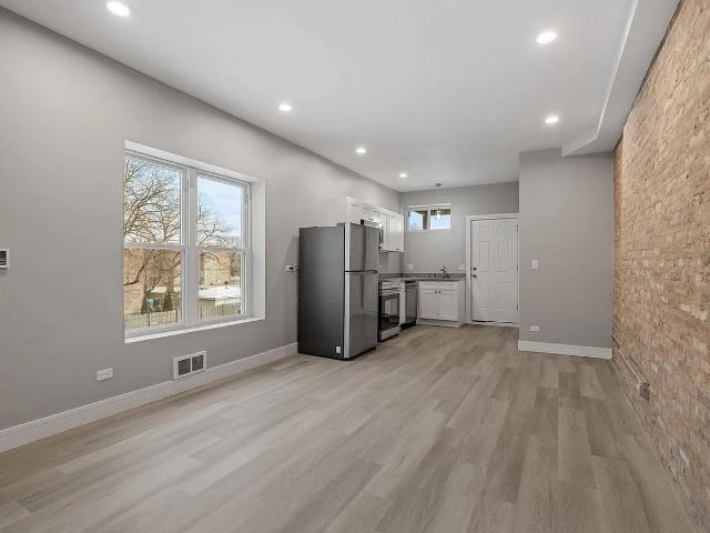 Apartment for rent in Chicago, Cook County