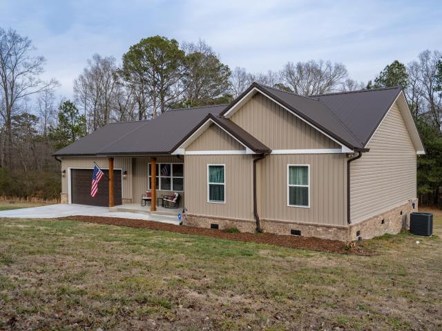 House for sale in Cohutta, Georgia