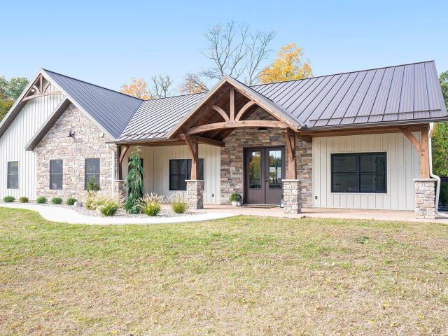 House for sale in Indiana