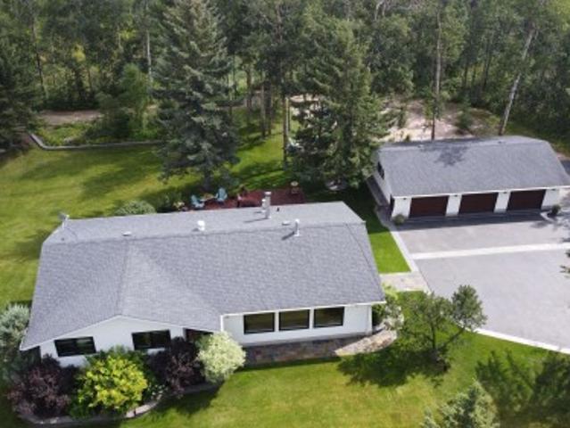 House for sale in Alberta