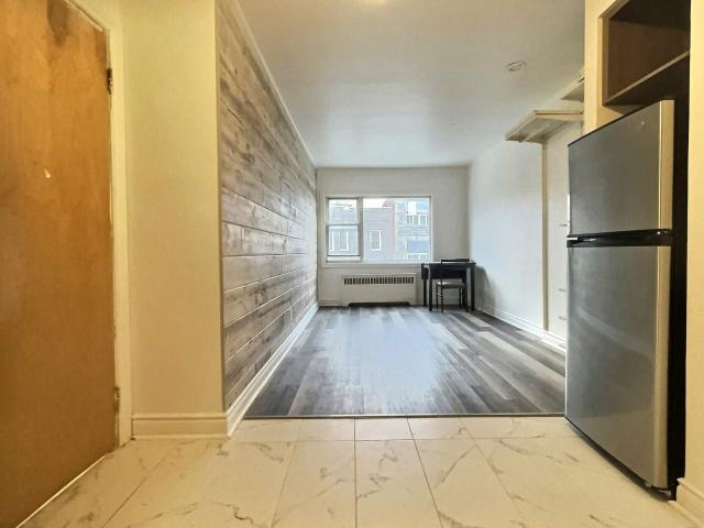 Apartment for rent in St. Leonard's, Quebec