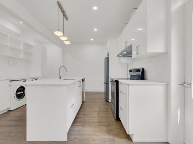 Apartment for rent in Côte-des-Neiges–Notre-Dame-de-Grâce, Montréal