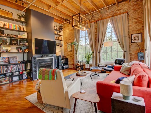 Condo for sale in Chicago Park, Illinois