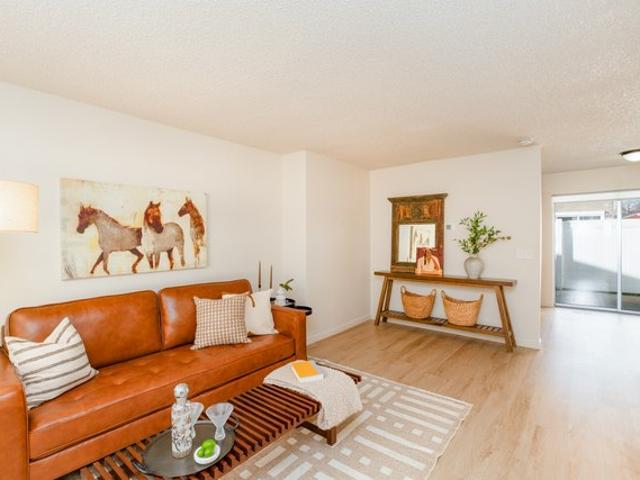 Townhouse for sale in Murray, Utah