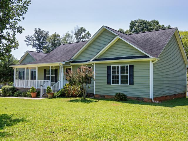House for sale in Saxapahaw, Graham