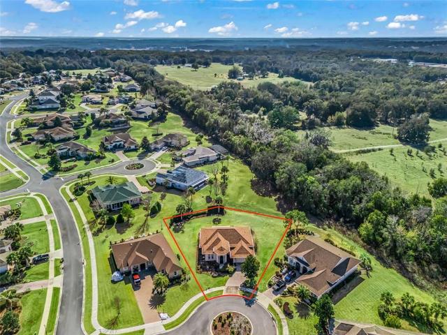 House for sale in Lady Lake, Florida
