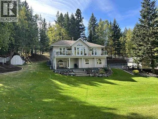 House for sale in 108 Mile Ranch, British Columbia