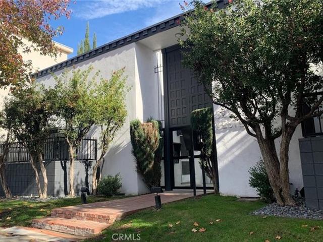 House for sale in Sherman Oaks Neighborhood Council District, Canoga Park