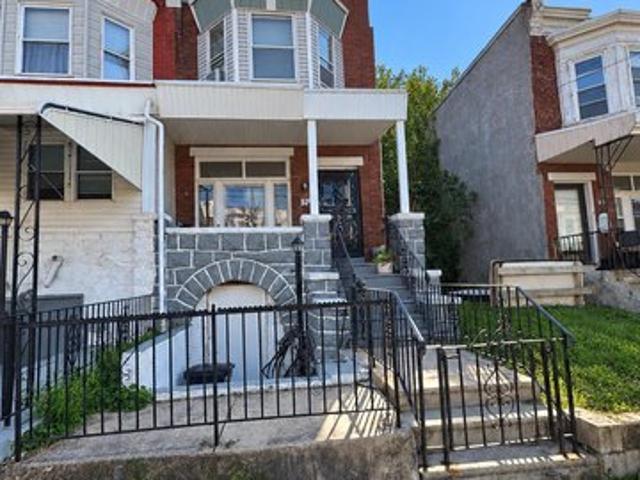 Townhouse for sale in Garden Court, Philadelphia